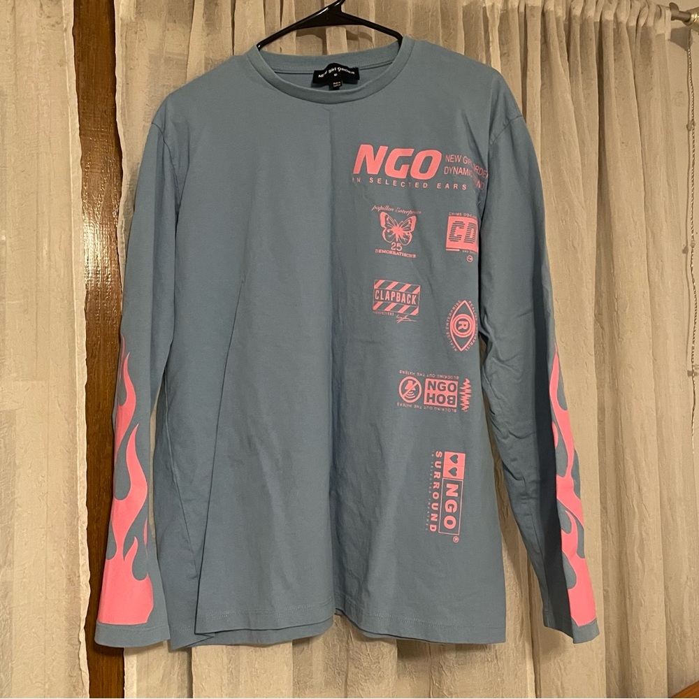 Zumiez Blue and Pink Long Sleeve Tee